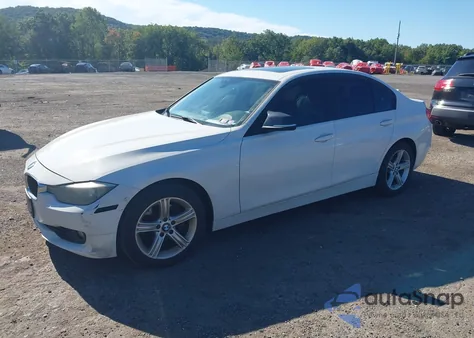 2013 BMW 328I xDrive из США, поврежденный, VIN WBA3B5C56DF594038